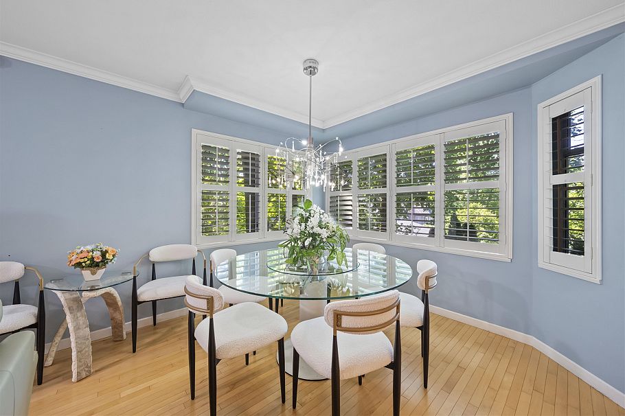 2445 Mowat Place North Vancouver, BC - 8
