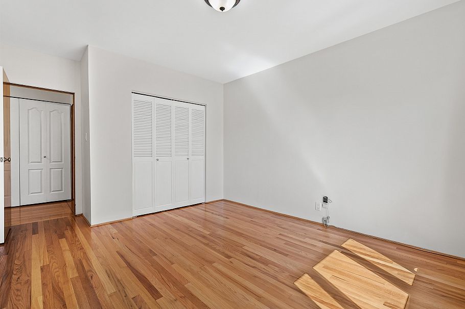 8 2296 W 39th Avenue Vancouver, BC - 21