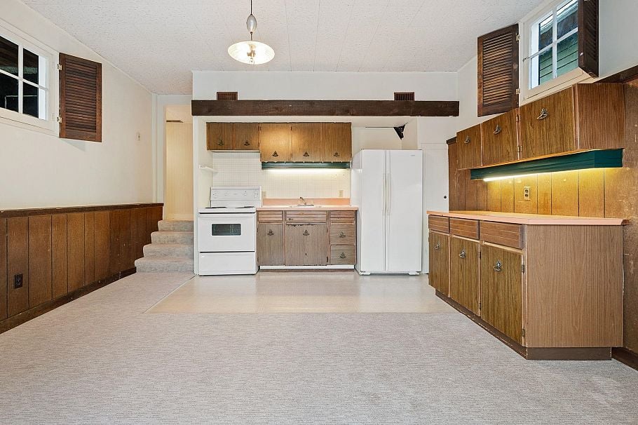 401 Somerset Street North Vancouver, BC - 21