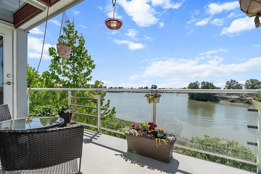 407 1880 E Kent Avenue South Vancouver, BC - 24