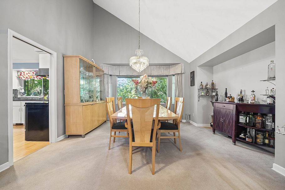 2445 Mowat Place North Vancouver, BC - 4