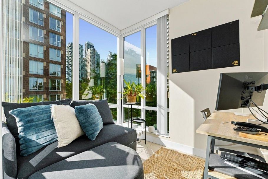 608 1495 Richards Street Vancouver, BC - 18