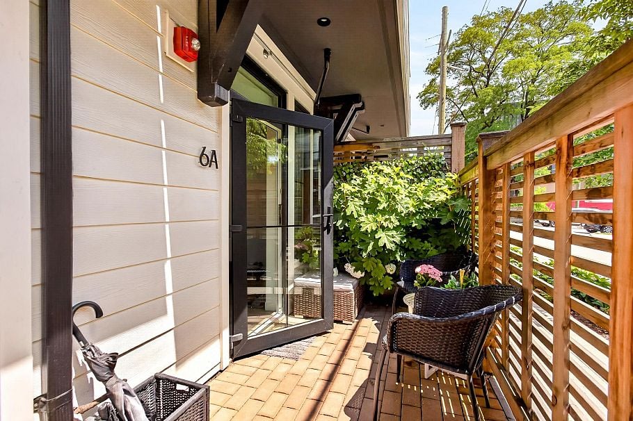 6 237 Ridgeway Avenue North Vancouver, BC - 14