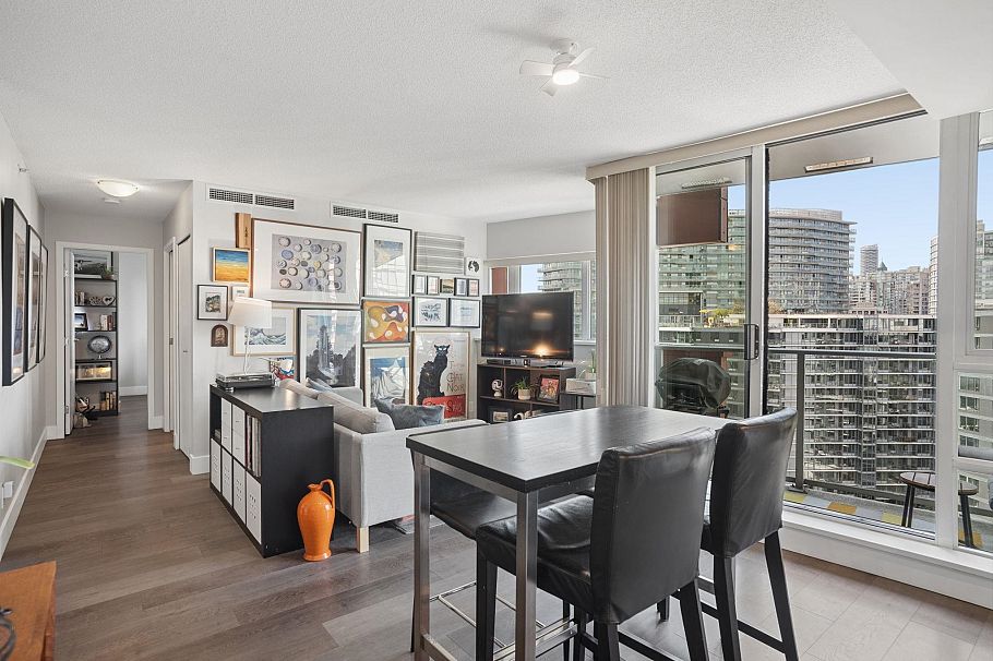 2201 918 Cooperage Way Vancouver, BC - 7