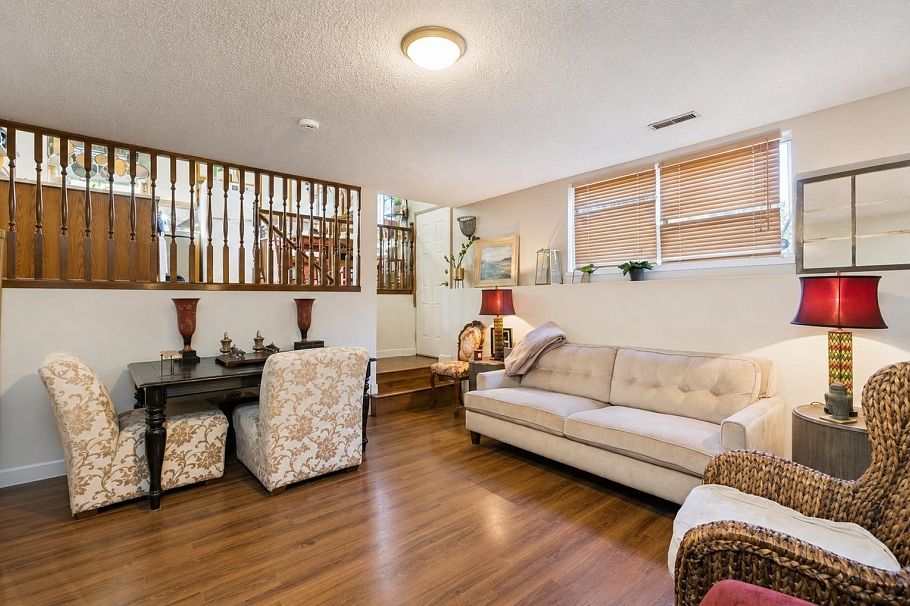 875 Porteau Place North Vancouver, BC - 13
