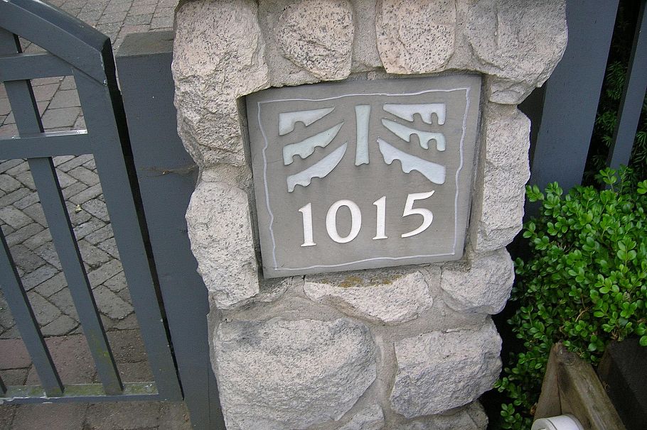 11 1015 Lynn Valley Road North Vancouver, BC - 1