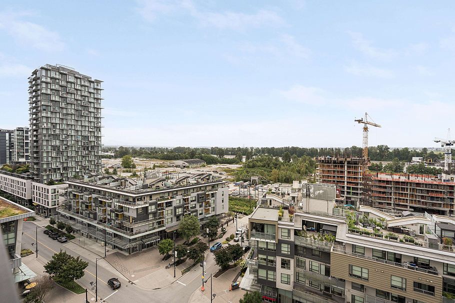 1104 8533 River District Crossing Vancouver, BC - 11