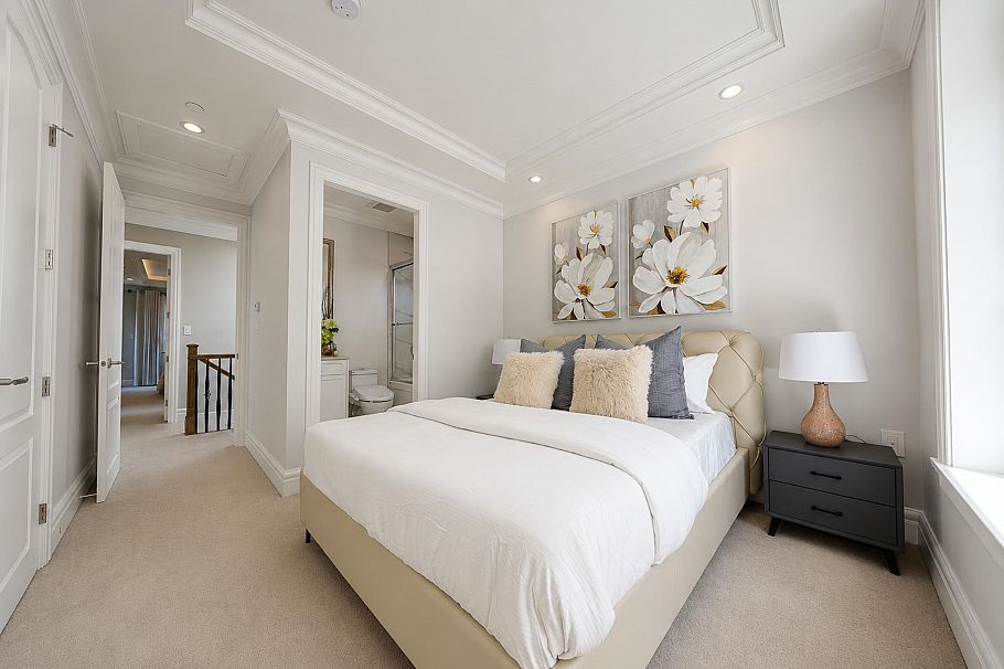 4627 W 15th Avenue Vancouver, BC - 22