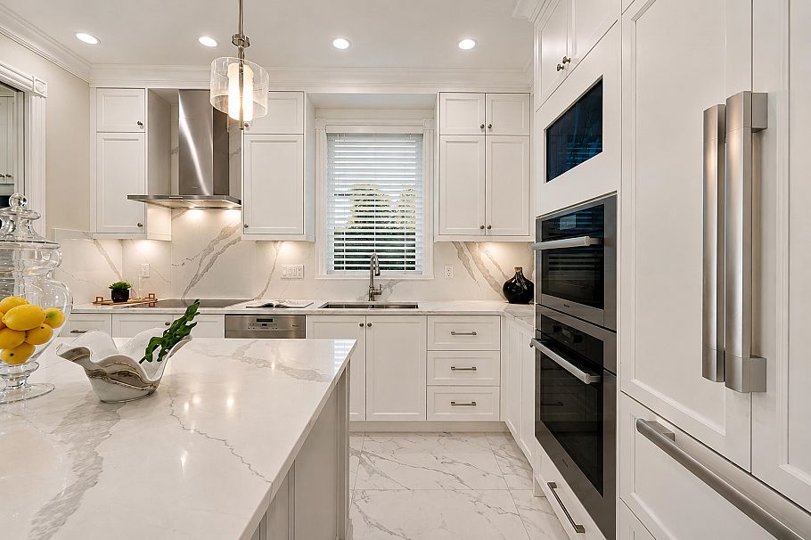 4627 W 15th Avenue Vancouver, BC - 12
