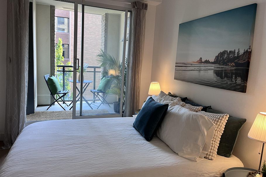 503 1888 York Avenue Vancouver, BC - 3