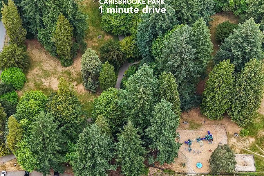 628 E St. James Road North Vancouver, BC - 32