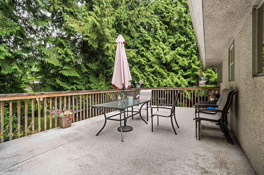 628 E St. James Road North Vancouver, BC - 15