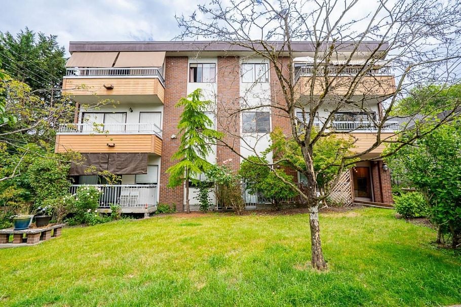 302 138 Templeton Drive Vancouver, BC - 2