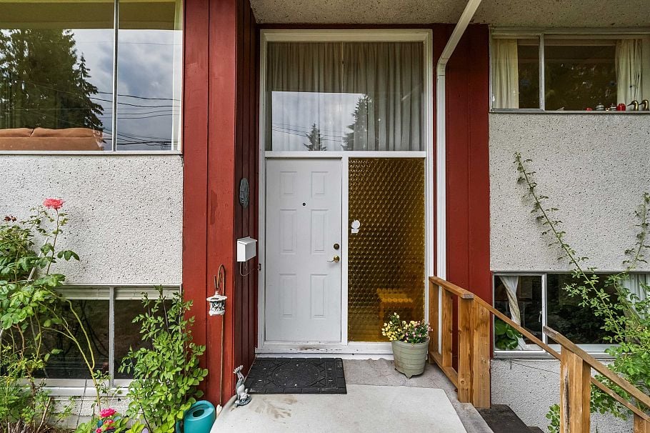 628 E St. James Road North Vancouver, BC - 6