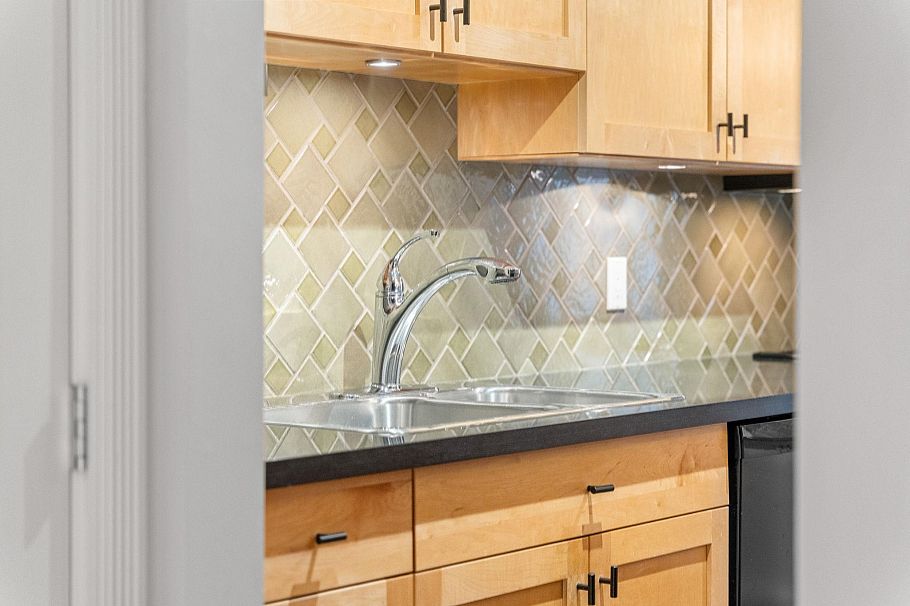 209 1720 W 12th Avenue Vancouver, BC - 12