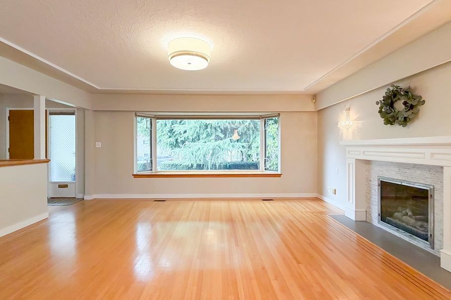 6462 Nanaimo Street Vancouver, BC - 16
