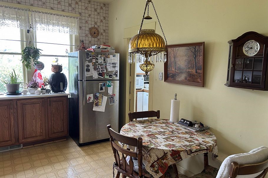 4132 Balkan Street Vancouver, BC - 14