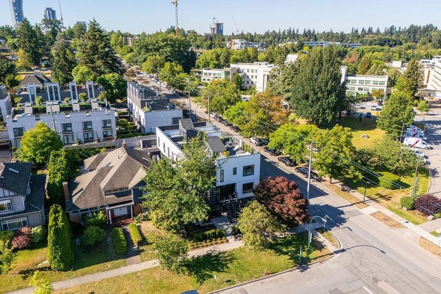 4516 Heather Street Vancouver, BC - 28