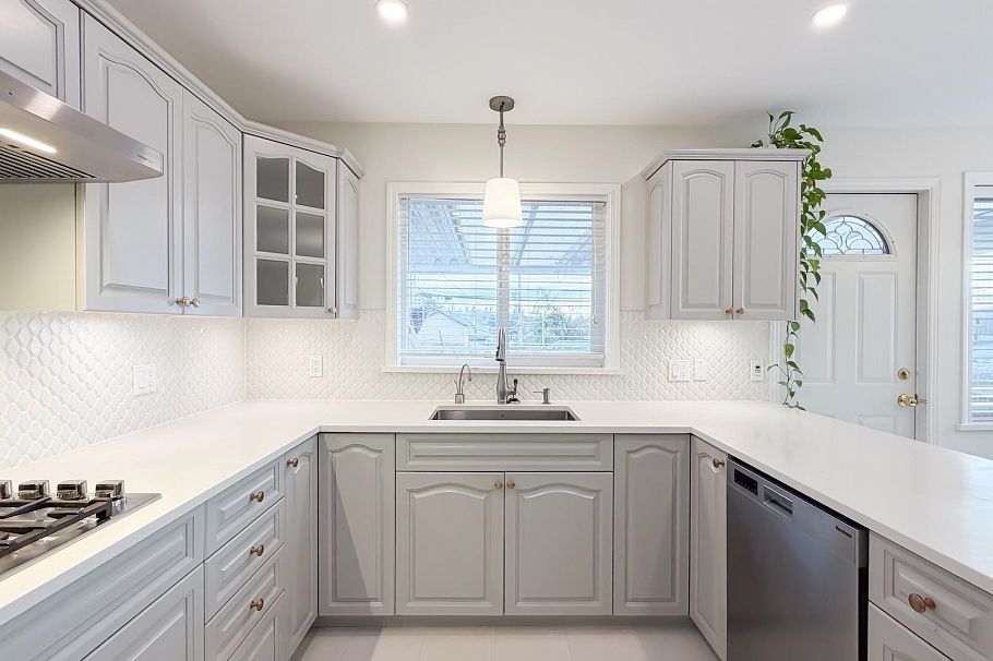 6462 Nanaimo Street Vancouver, BC - 25