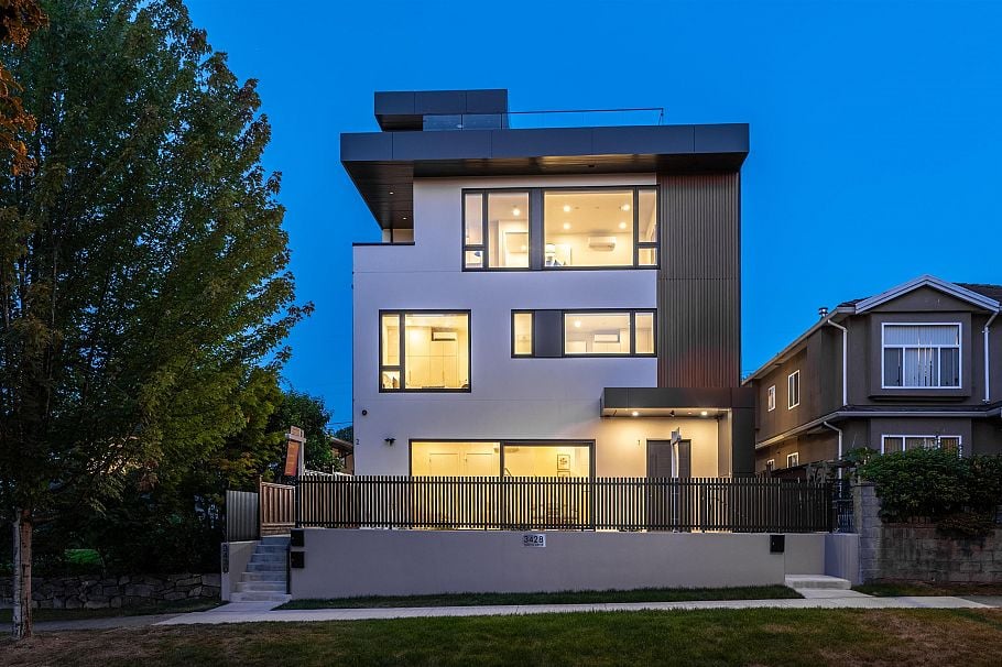 1 3428 Mons Drive Vancouver, BC - 1