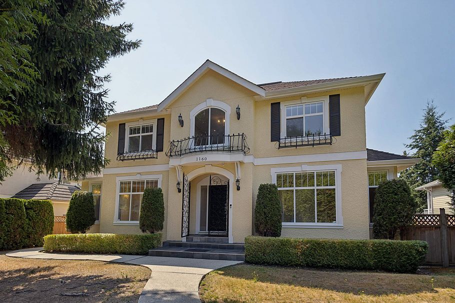 1160 W 57th Avenue Vancouver, BC - 1