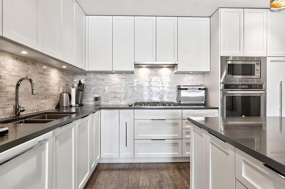 402 3911 Cates Landing Way North Vancouver, BC - 9