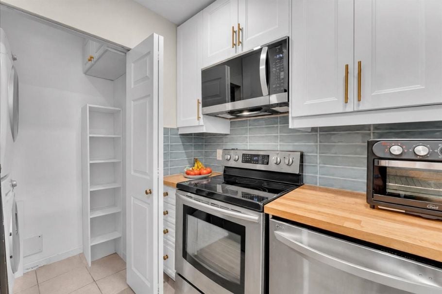 303 630 Roche Point Drive North Vancouver, BC - 15