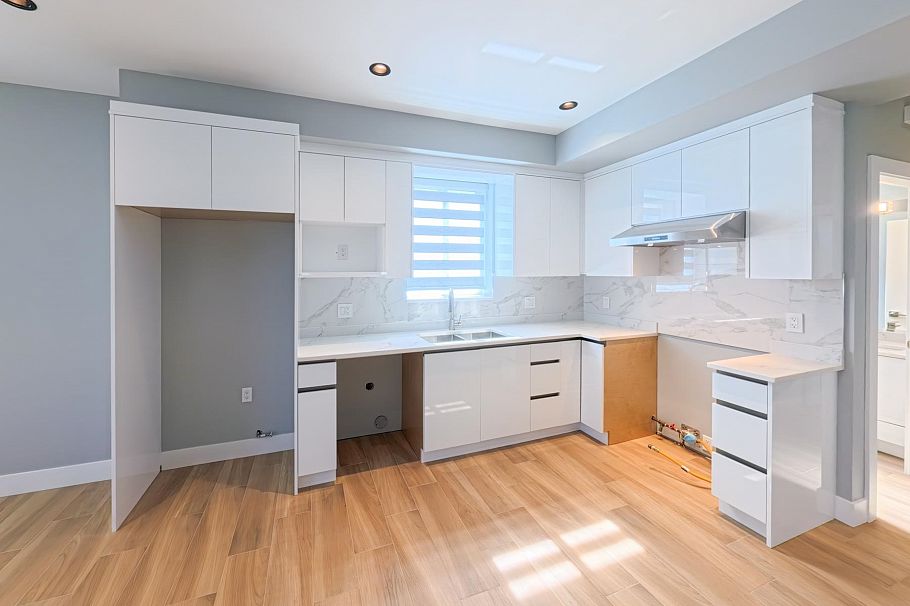 2 2557 W King Edward Avenue Vancouver, BC - 6