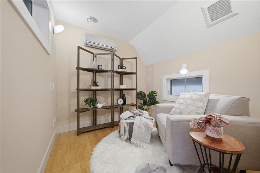 6733 Vivian Street Vancouver, BC - 22
