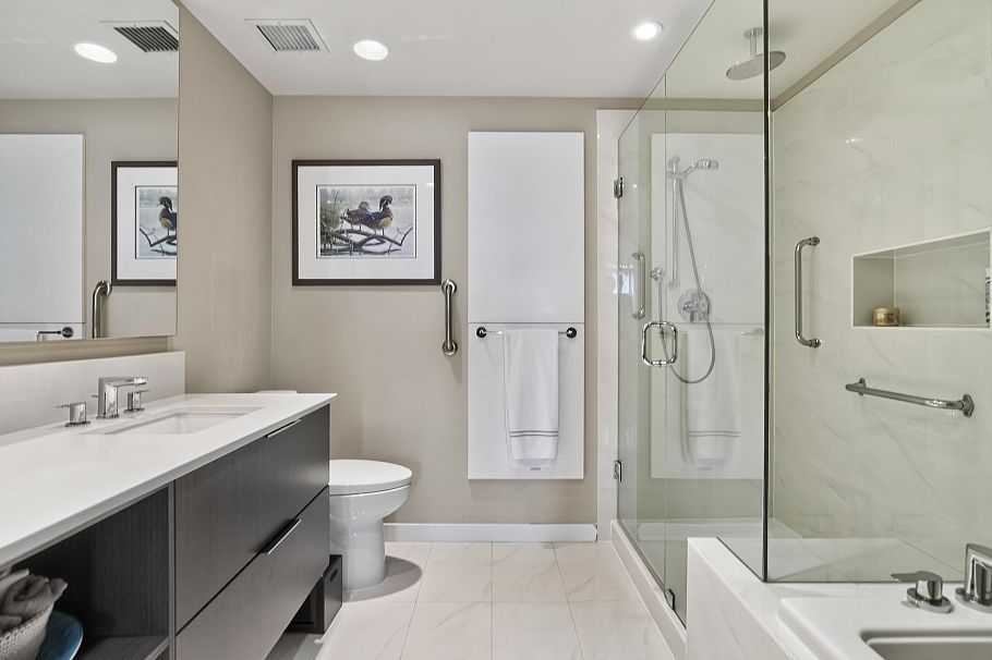402 3911 Cates Landing Way North Vancouver, BC - 38