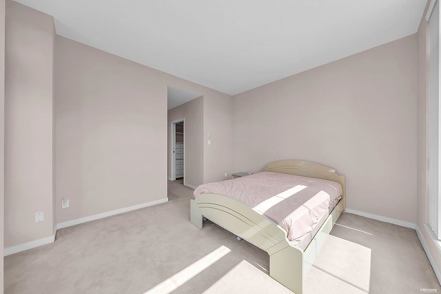 12B 1500 Alberni Street Vancouver, BC - 12