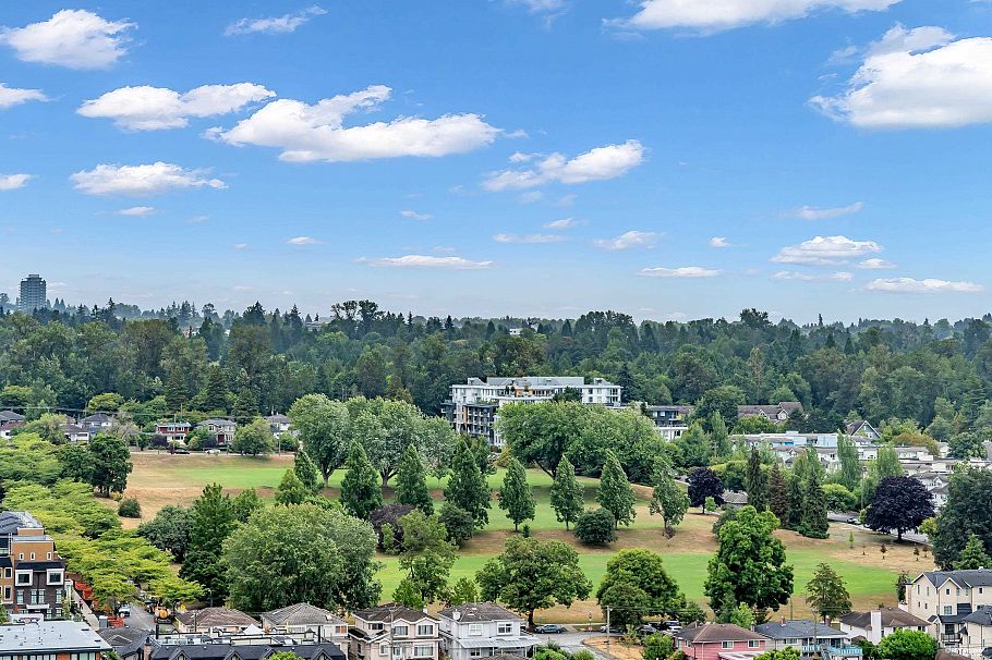 2304 8131 Nunavut Lane Vancouver, BC - 24