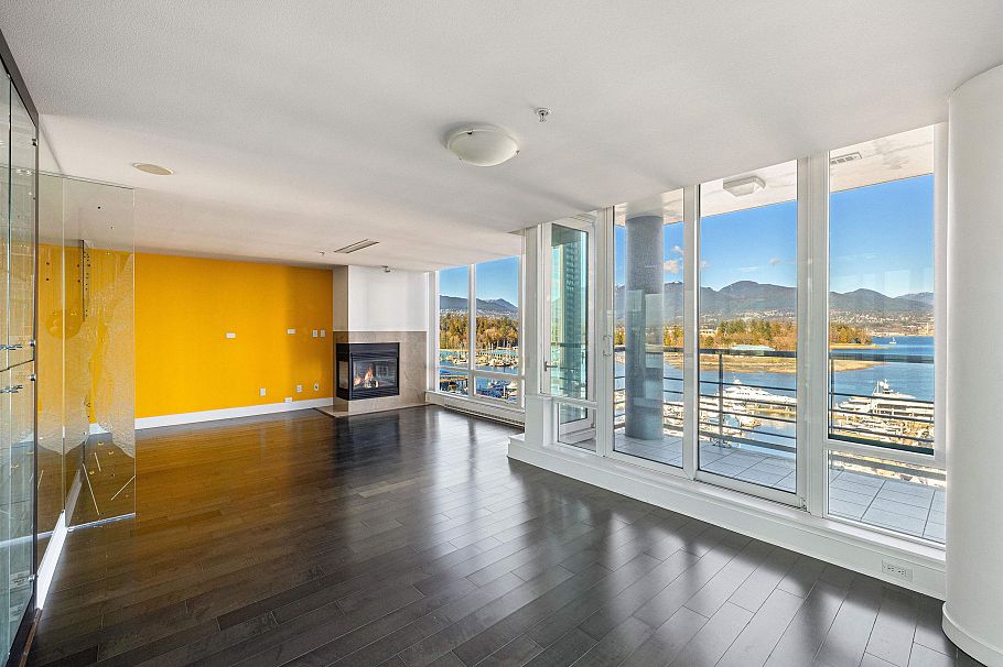 1002 499 Broughton Street Vancouver, BC - 9