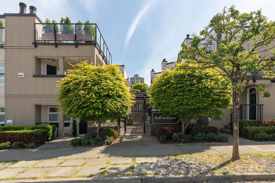 14 1350 W 6th Avenue Vancouver, BC - 1