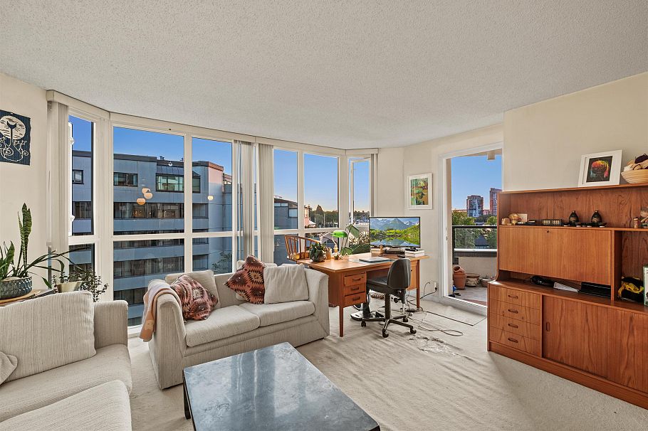 601 456 Moberly Road Vancouver, BC - 4