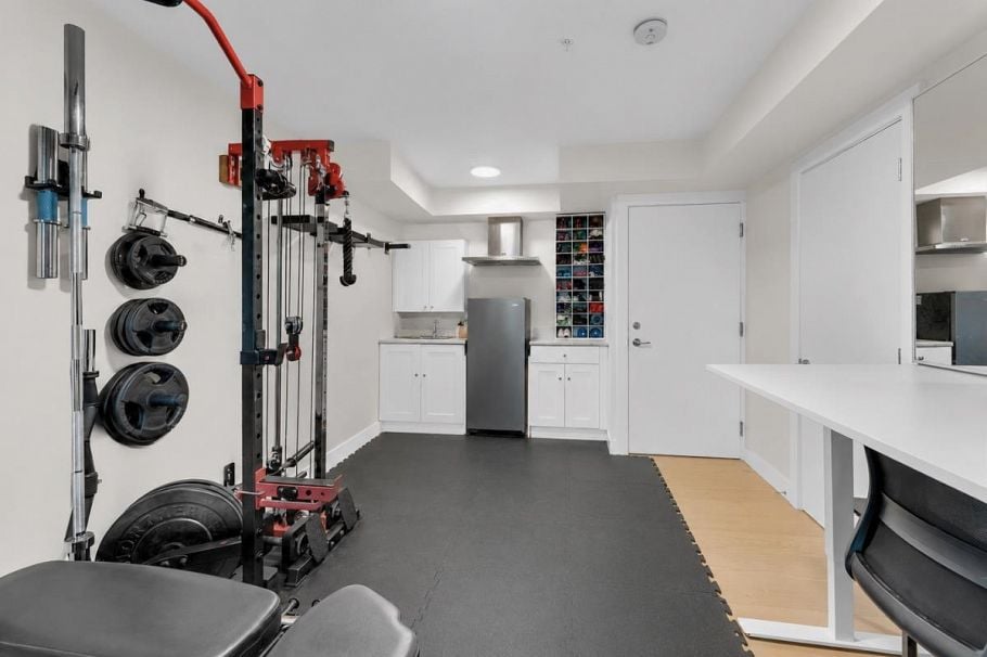 4410 Nanaimo Street Vancouver, BC - 17
