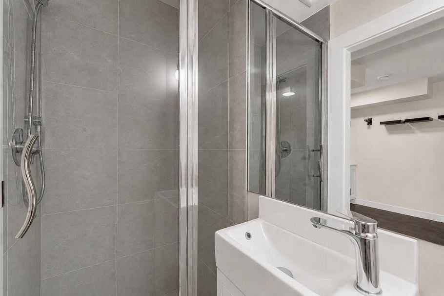 4410 Nanaimo Street Vancouver, BC - 22