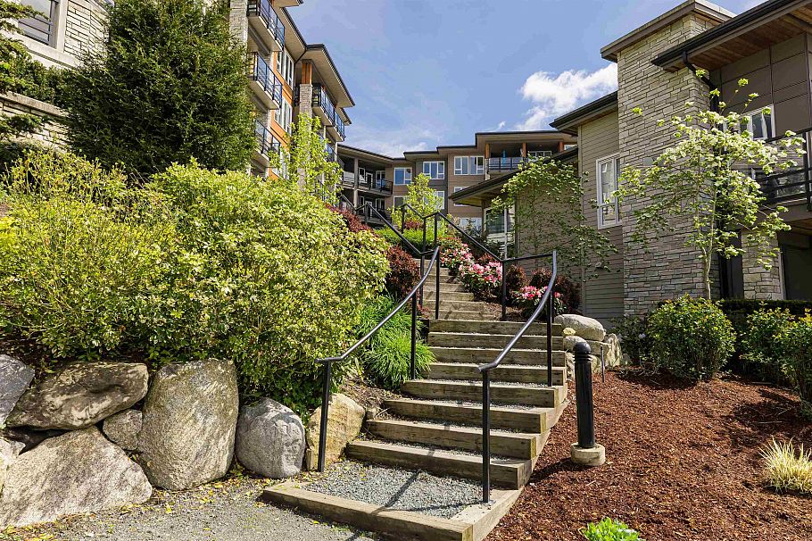 402 3911 Cates Landing Way North Vancouver, BC - 20