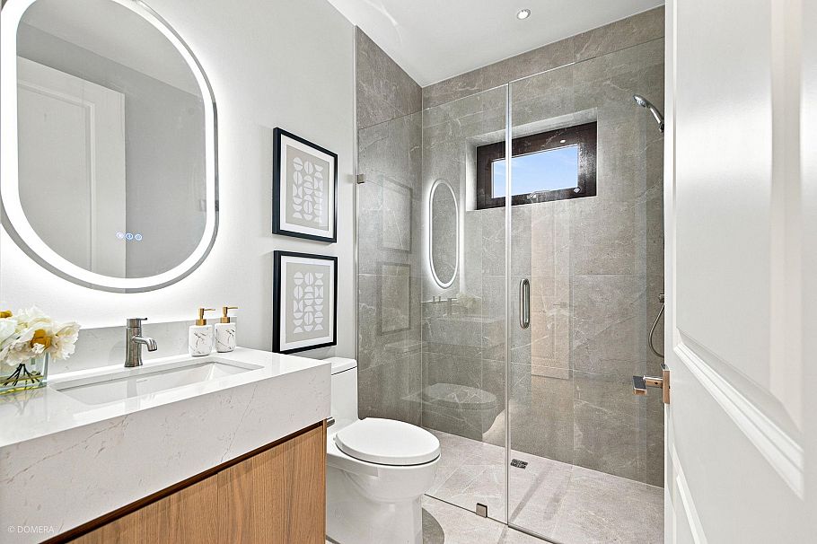 4432 Crown Street Vancouver, BC - 12