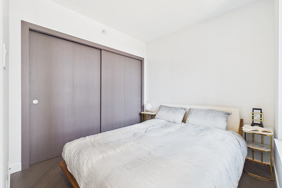 808 68 Smithe Street Vancouver, BC - 16