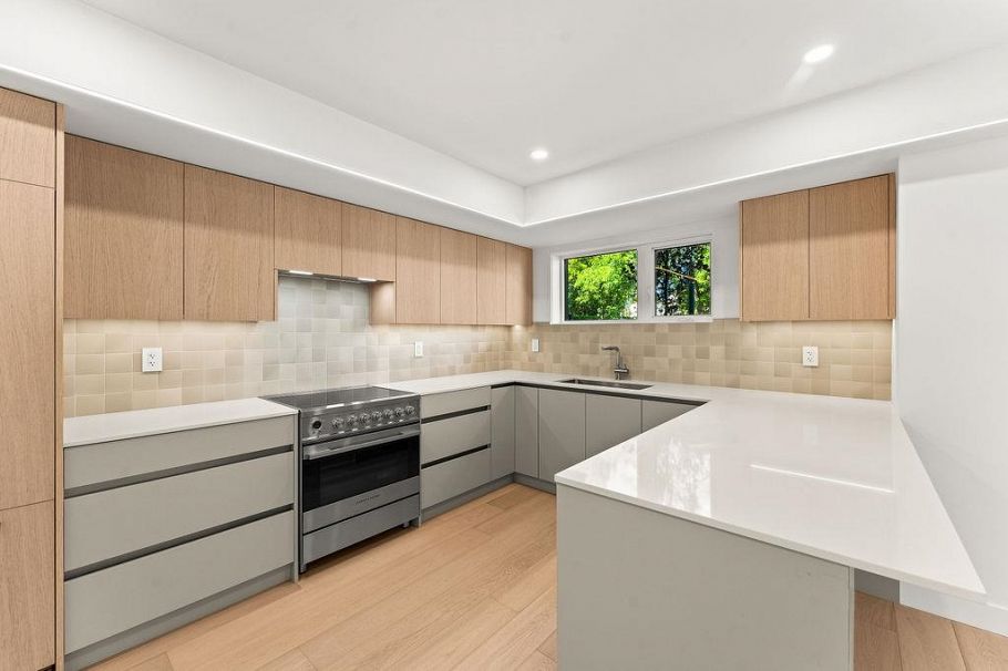 4516 Heather Street Vancouver, BC - 12