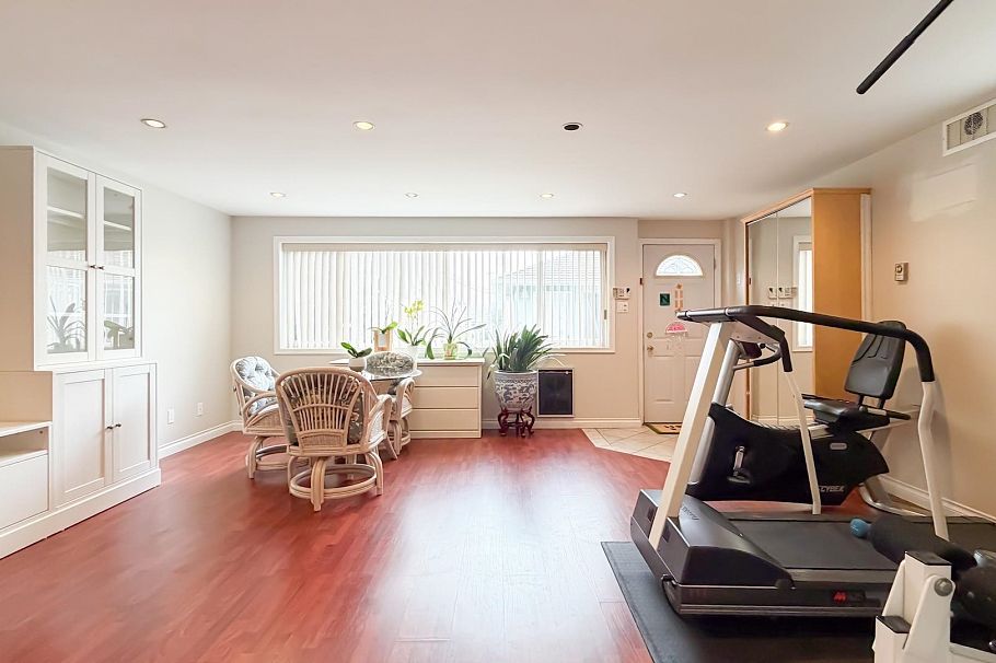 6462 Nanaimo Street Vancouver, BC - 6