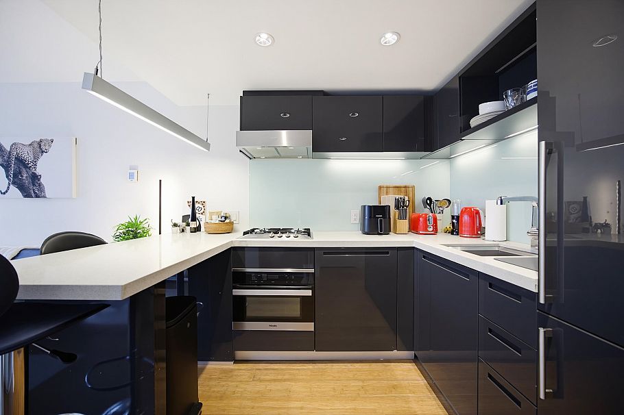 1611 777 Richards Street Vancouver, BC - 11