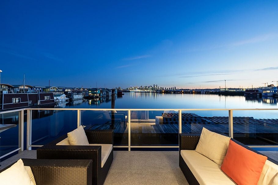 FRSL17 415 W Esplanade Avenue North Vancouver, BC - 38
