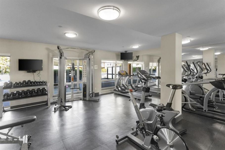 302 1182 W 16th Street North Vancouver, BC - 13