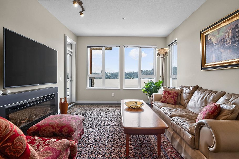 402 3911 Cates Landing Way North Vancouver, BC - 11