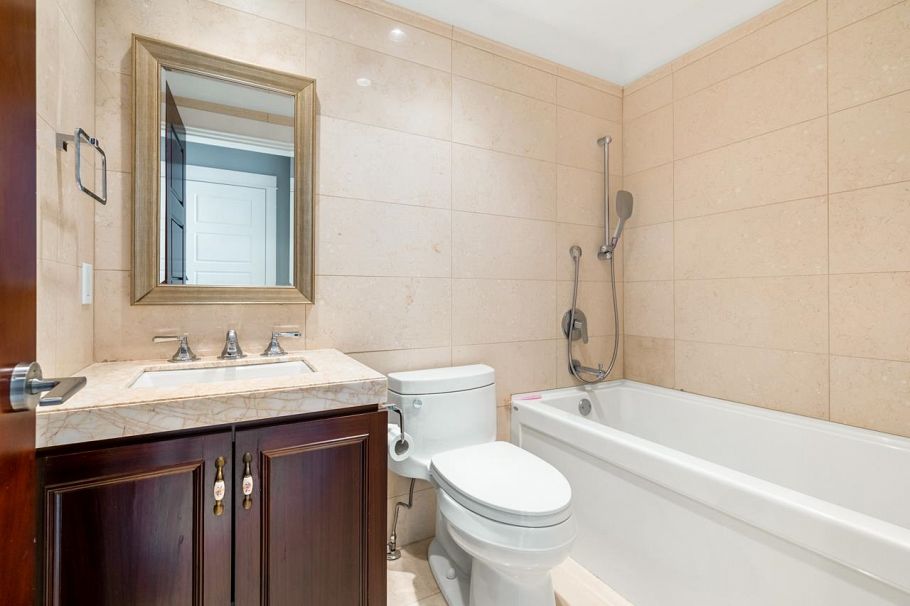 6678 Angus Drive Vancouver, BC - 30