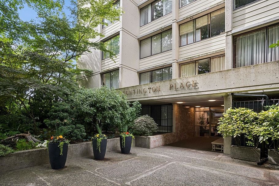 406 1816 Haro Street Vancouver, BC - 20