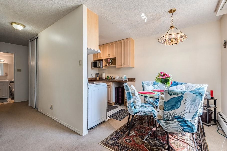 711 2016 Fullerton Avenue North Vancouver, BC - 12