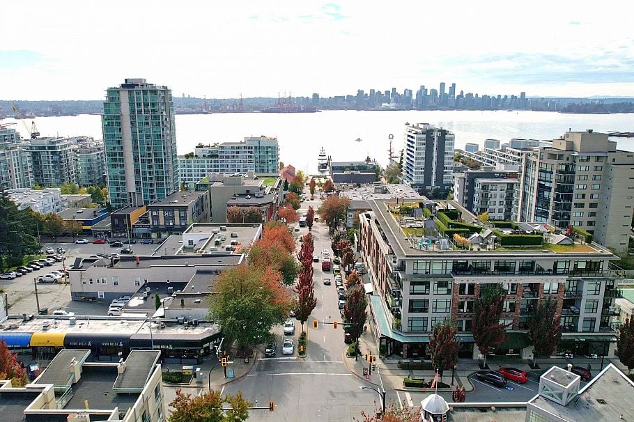 338-342 St. Georges Avenue North Vancouver, BC - 16